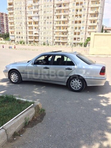 Mercedes C 220 1998, 288,000 km - 2.2 l - Bakı