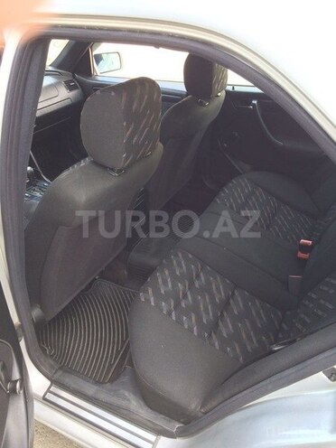 Mercedes C 220 1998, 288,000 km - 2.2 l - Bakı