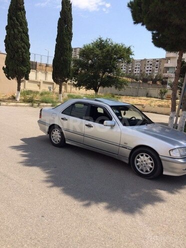 Mercedes C 220 1998, 288,000 km - 2.2 l - Bakı