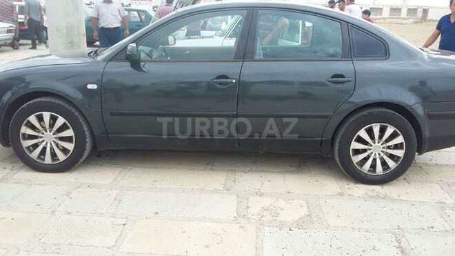 Volkswagen Passat 2000, 185,476 km - 1.8 l - Bakı