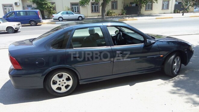 Opel Vectra 1999, 252,416 km - 1.8 l - Bakı