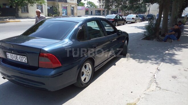Opel Vectra 1999, 252,416 km - 1.8 l - Bakı