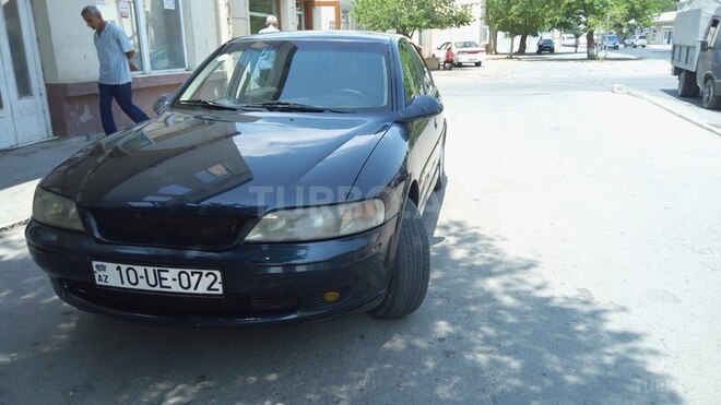Opel Vectra 1999, 252,416 km - 1.8 l - Bakı