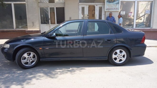 Opel Vectra 1999, 252,416 km - 1.8 l - Bakı