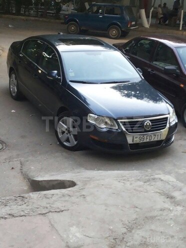 Volkswagen Passat 2005, 167,000 km - 2.0 л - Bakı