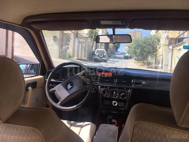 Mercedes 190 1993, 240,000 km - 2.0 l - Bakı