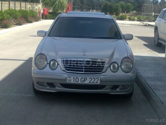 Mercedes E 200 2001, 187,000 km - 2.0 l - Bakı
