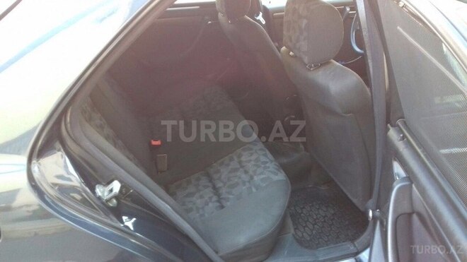 Mercedes C 220 2000, 310,000 km - 2.2 l - Xırdalan