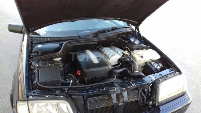 Mercedes C 220 2000, 310,000 km - 2.2 l - Xırdalan