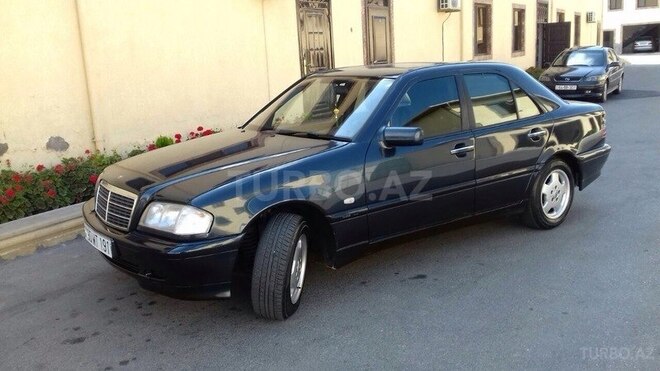 Mercedes C 220 2000, 310,000 km - 2.2 l - Xırdalan