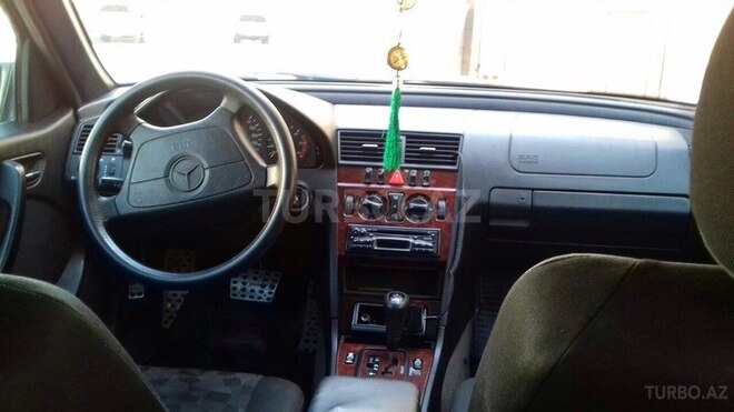 Mercedes C 220 2000, 310,000 km - 2.2 l - Xırdalan