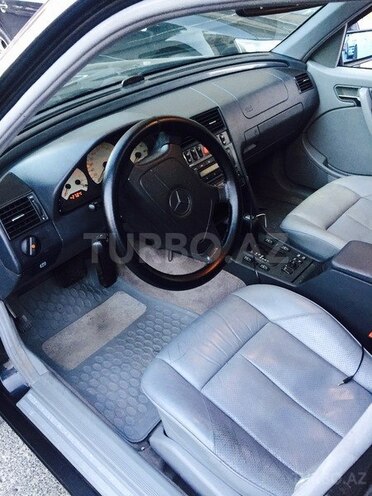Mercedes C 280 1999, 460,000 km - 2.8 l - Bakı