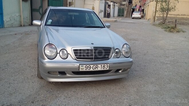 Mercedes E 240 2000, 170,000 km - 2.4 л - Bakı