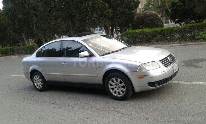 Volkswagen Passat 2002, 189,000 km - 1.8 л - Sumqayıt