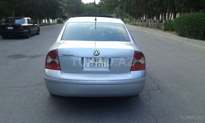 Volkswagen Passat 2002, 189,000 km - 1.8 л - Sumqayıt