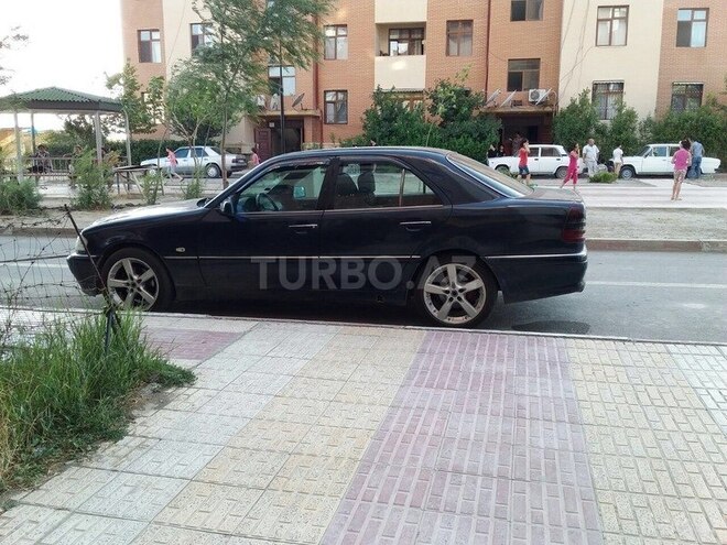 Mercedes C 240 1998, 311,000 km - 2.4 l - Mingəçevir