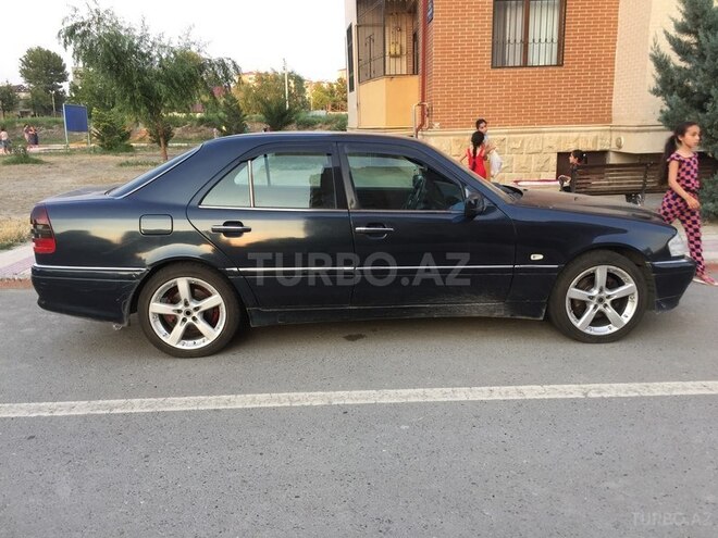 Mercedes C 240 1998, 311,000 km - 2.4 l - Mingəçevir