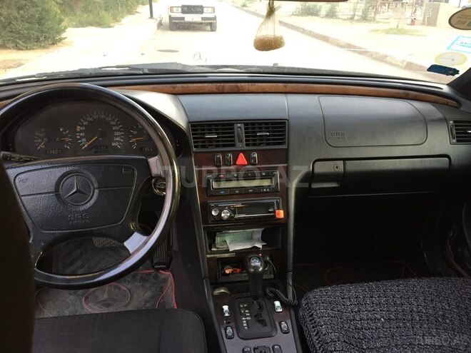 Mercedes C 240 1998, 311,000 km - 2.4 l - Mingəçevir