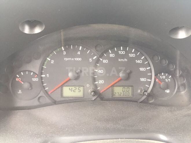 Ford Transit 2003, 143,000 km - 2.4 l - Bakı