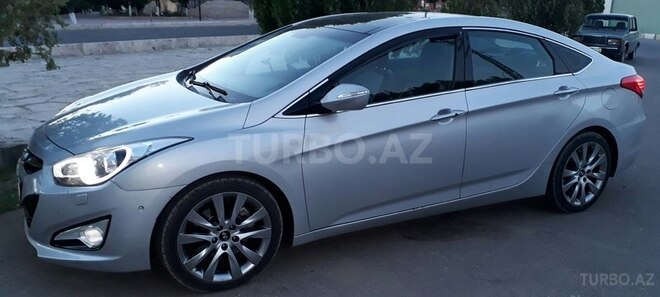 Hyundai i40 2012, 119,000 km - 2.0 l - Naxçıvan