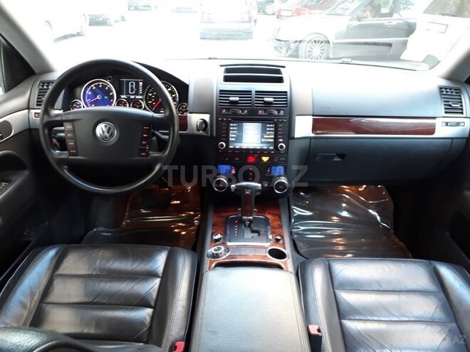 Volkswagen Touareg 2004, 157,000 km - 3.2 л - Bakı