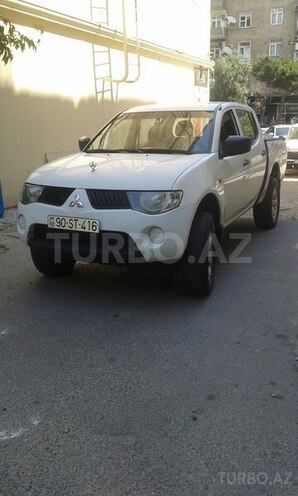 Mitsubishi L200 2007, 227,000 km - 2.5 л - Bakı