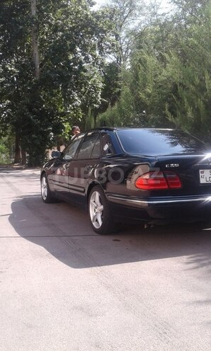 Mercedes E 320 2000, 344,500 km - 3.2 l - Mingəçevir