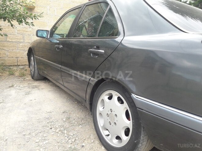 Mercedes C 220 1994, 300,000 km - 2.2 l - Bakı