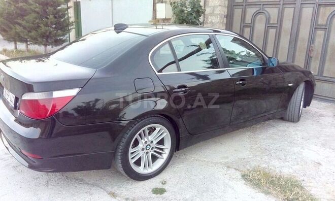 BMW 525 2005, 240,000 km - 0.3 l - Bakı