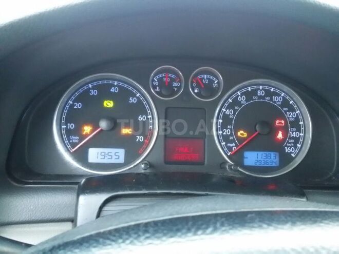 Volkswagen Passat 2004, 180,000 km - 1.8 l - Sumqayıt
