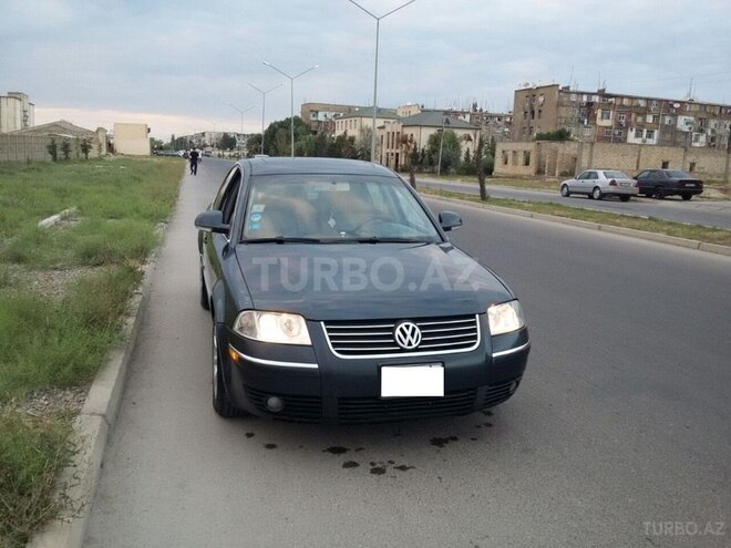 Volkswagen Passat 2004, 180,000 km - 1.8 l - Sumqayıt