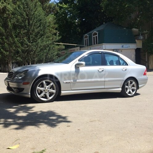 Mercedes C 230 2006, 240,563 km - 2.5 l - Mingəçevir