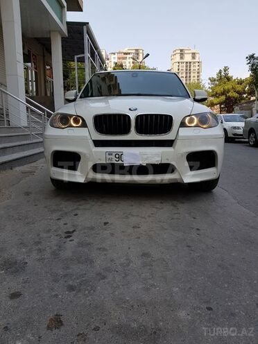 BMW X5 M 2009, 88,000 km - 4.4 l - Bakı