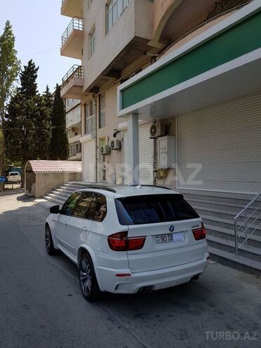 BMW X5 M 2009, 88,000 km - 4.4 l - Bakı