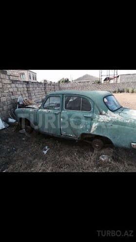Moskvich  1960, 300,000 km - 0.1 l - Bakı
