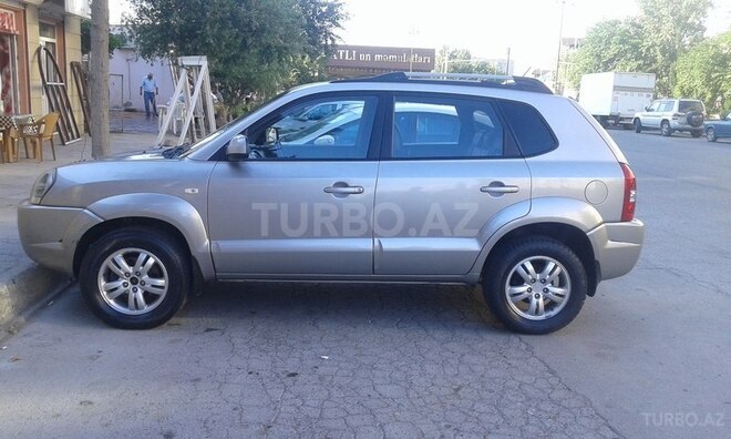 Hyundai Tucson 2007, 136,000 km - 2.0 l - Bakı