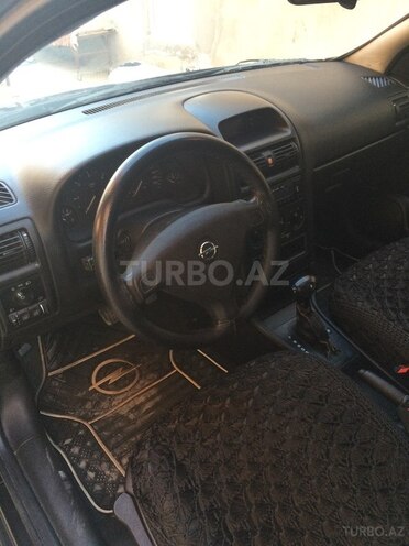 Opel Astra 1999, 195,500 km - 2.0 л - Bakı