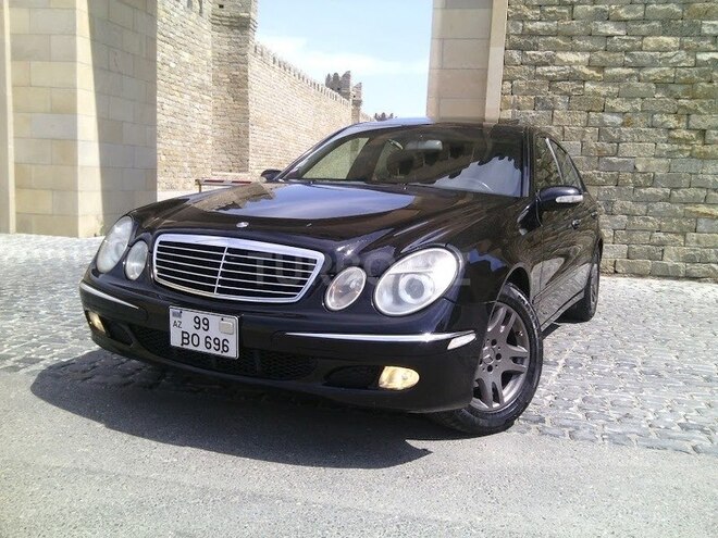 Mercedes E 320 2002, 176,000 km - 3.2 л - Bakı