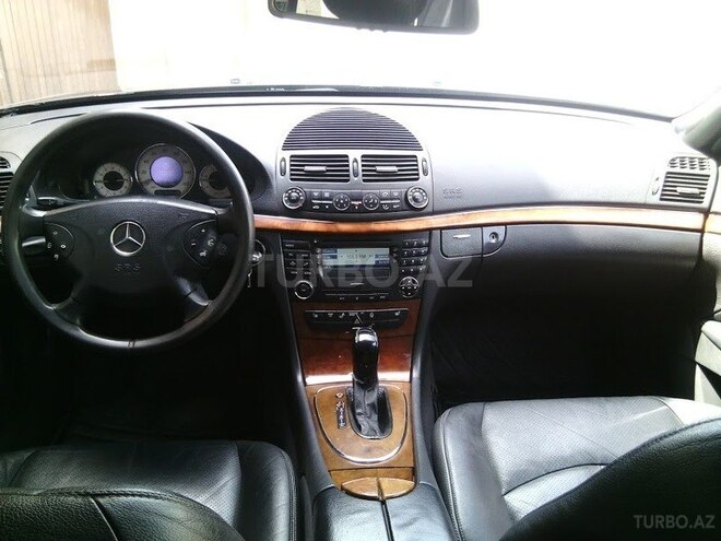 Mercedes E 320 2002, 176,000 km - 3.2 л - Bakı