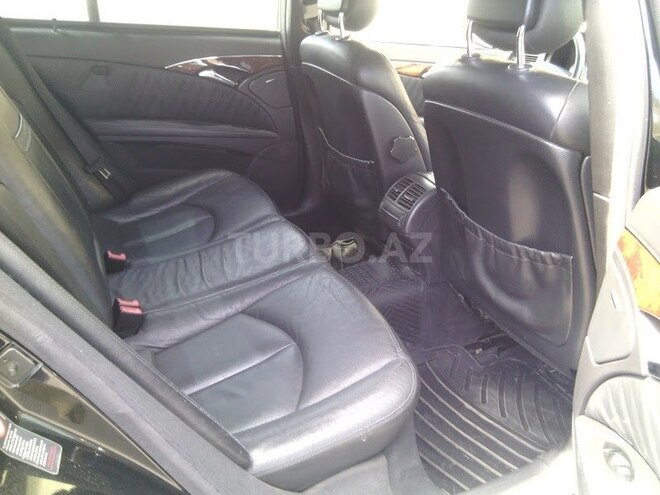 Mercedes E 320 2002, 176,000 km - 3.2 л - Bakı