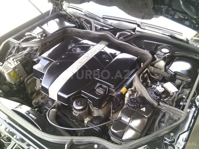 Mercedes E 320 2002, 176,000 km - 3.2 л - Bakı