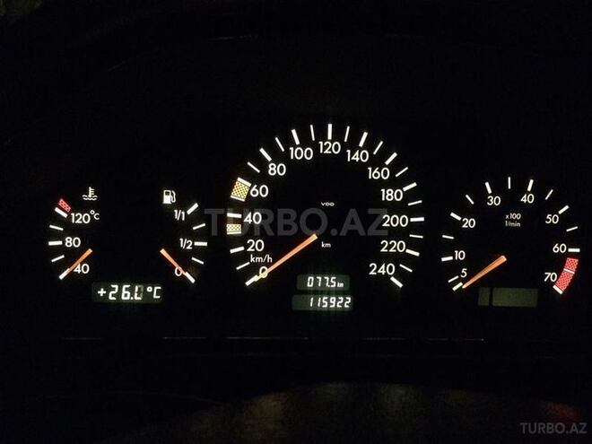 Mercedes C 200 1999, 115,000 km - 2.0 l - Sumqayıt