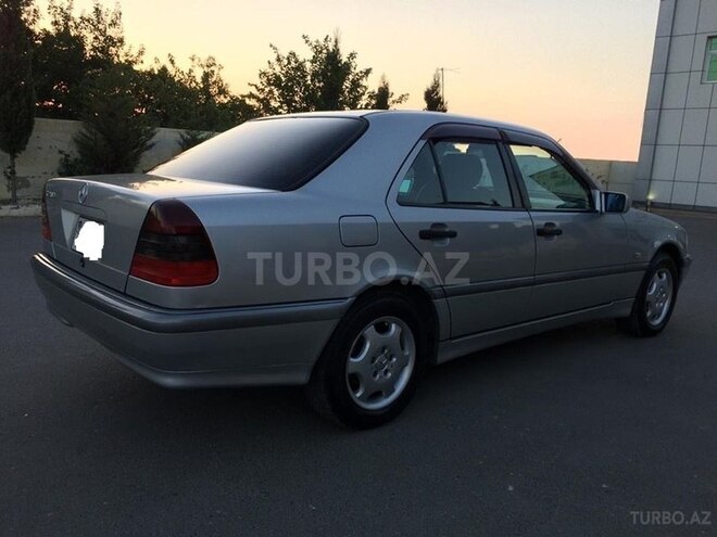 Mercedes C 200 1999, 115,000 km - 2.0 l - Sumqayıt