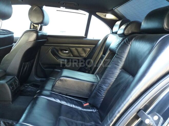BMW 528 2000, 214,347 km - 2.8 l - Sumqayıt