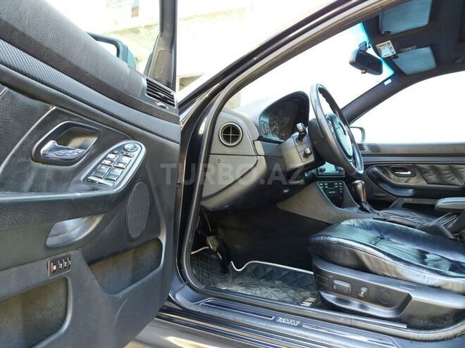 BMW 528 2000, 214,347 km - 2.8 l - Sumqayıt
