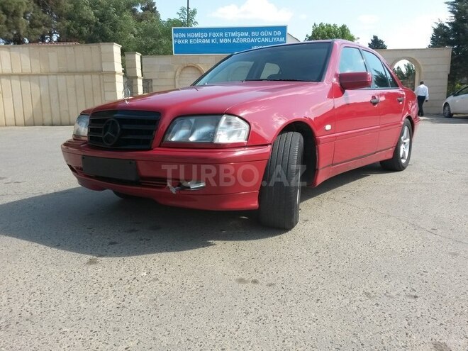 Mercedes C 200 1997, 315,000 km - 2.2 l - Biləsuvar