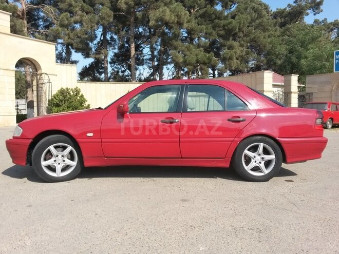 Mercedes C 200 1997, 315,000 km - 2.2 l - Biləsuvar