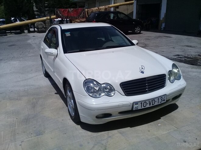Mercedes C 180 2004, 257,000 km - 1.8 l - Bakı