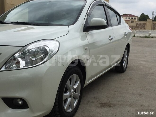 Nissan Sunny 2013, 110,300 km - 0.2 l - Bakı