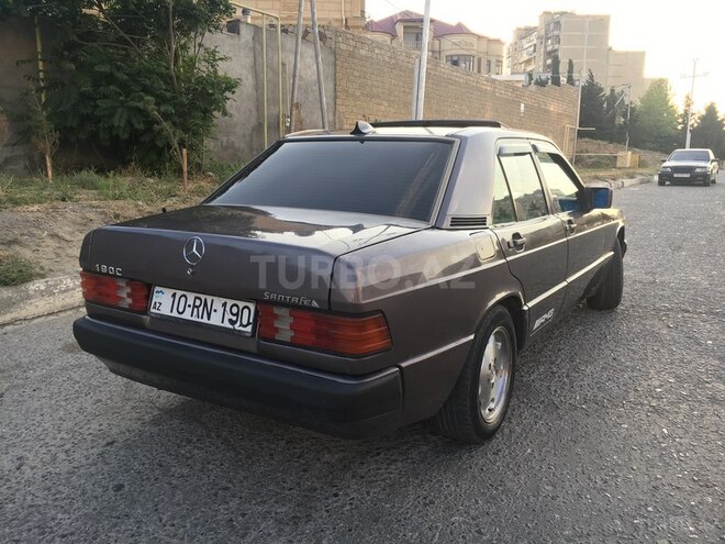 Mercedes 190 1991, 209,000 km - 2.0 l - Bakı